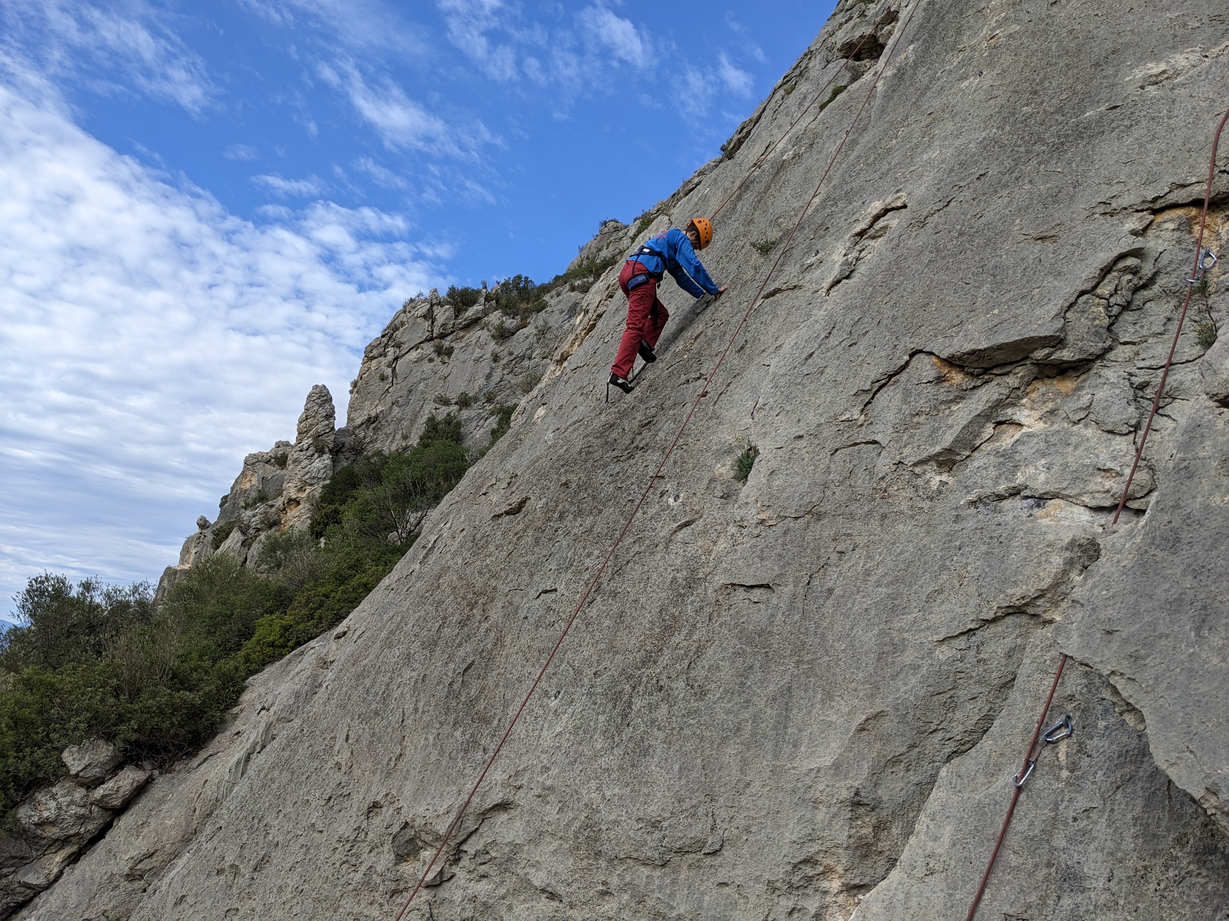 Cours escalade en falaise